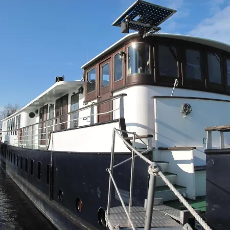 Aemstel Отель *