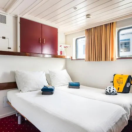 Aemstel אמסטרדם